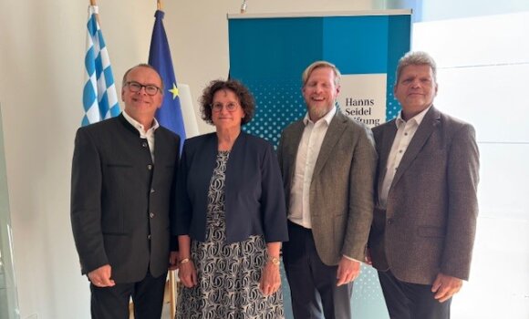 2025, Besuch HSS
